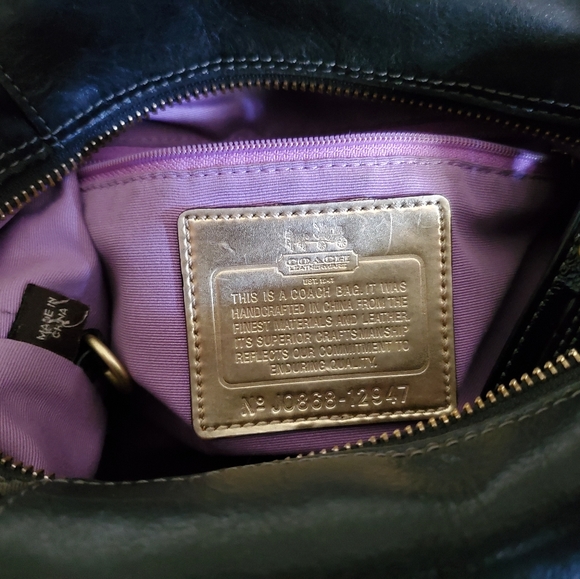 Coach leather Women's purse 👜 - Picture 2 of 8